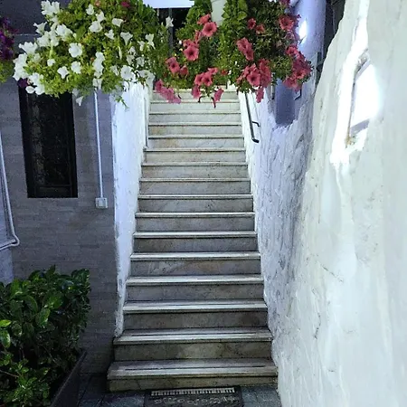 Il Borghetto House Grey * Nápoles