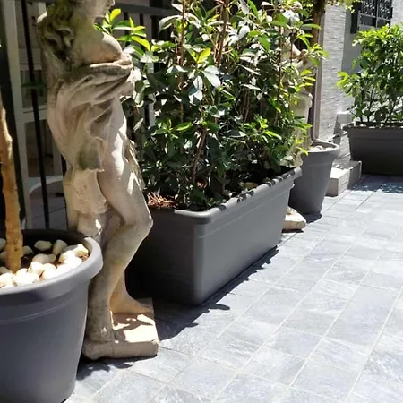 Daire Il Borghetto House Grey *