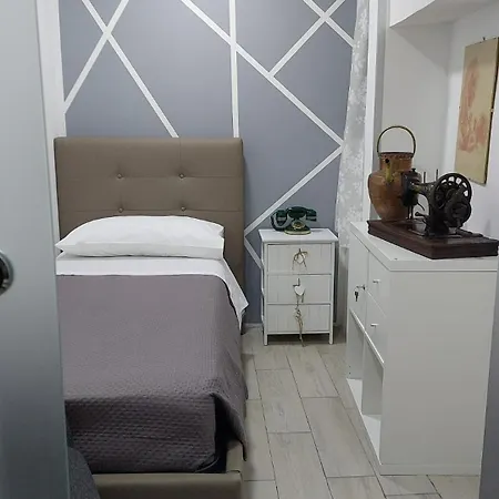 Il Borghetto House Grey Daire Napoli