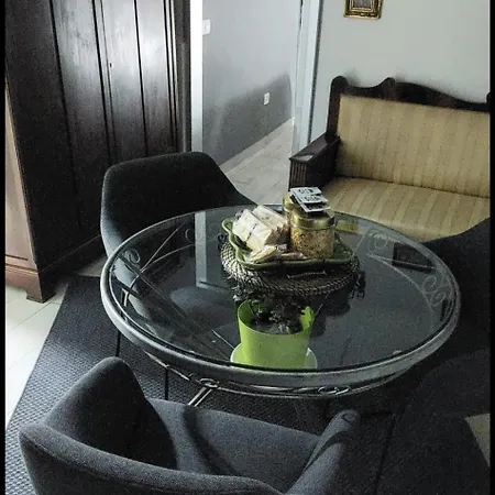 Il Borghetto House Grey *