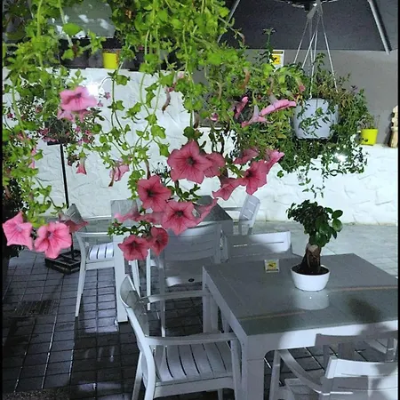 Apartman Il Borghetto House Grey *