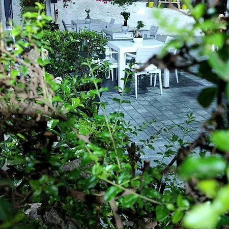 Il Borghetto House Grey 公寓 *