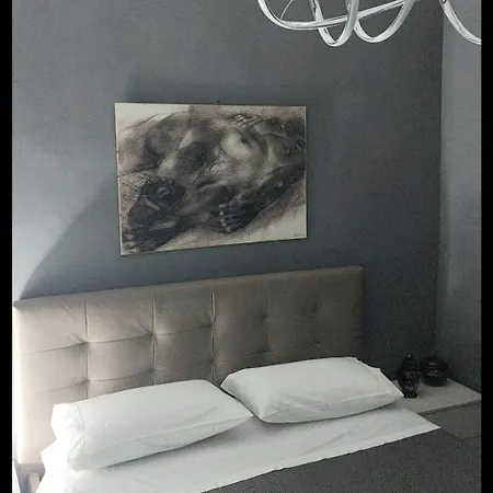 Il Borghetto House Grey Neapol